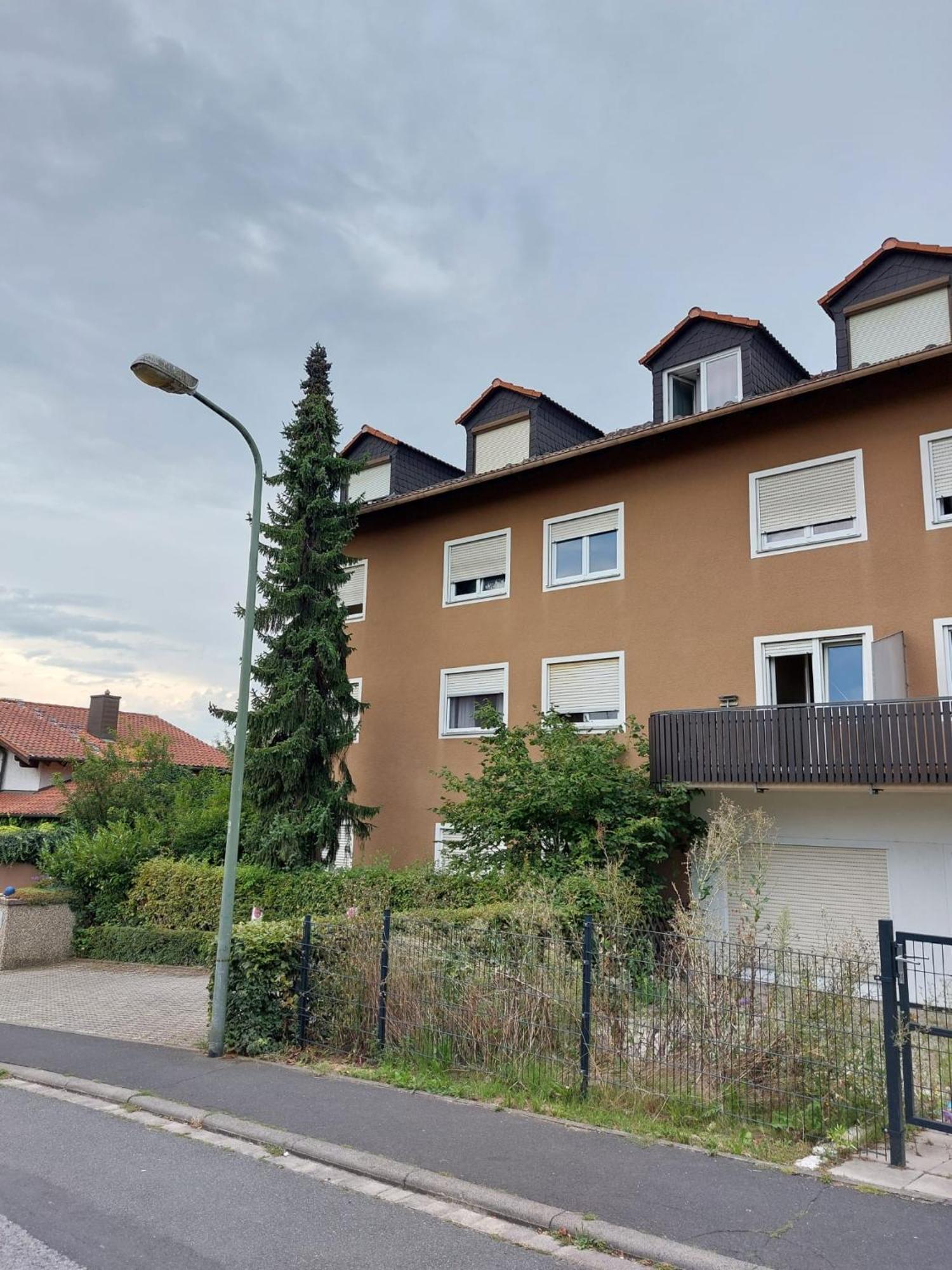 Nettes Kleines Mit Stellplatz *